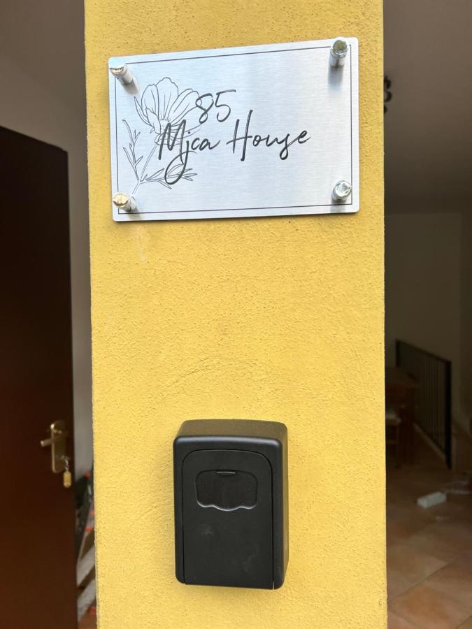 85 Mjka House Free Parking Como Albese Con Cassano Exteriör bild